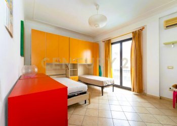 8.jpg - Three-room apartment Corso San Vito 128, Mascalucia - photo 8