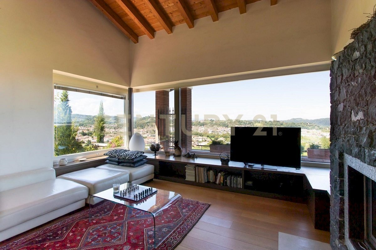 PHOTO-2025-12-02-11-54-51_9.jpg - Villa Arzignano - foto 2