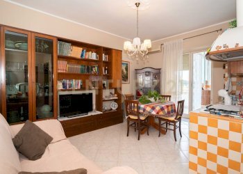 DSC00343.jpg - Quadrilocale Largo Campania 55, Catania - foto 6