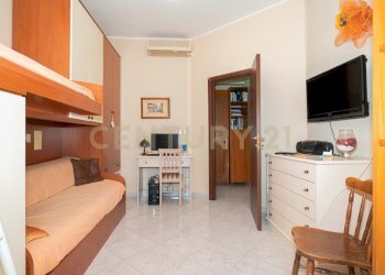 DSC00361.jpg - Quadrilocale Largo Campania 55, Catania - foto 16