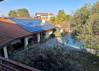 Tettoia esterna - Villa Caresanablot - foto 4