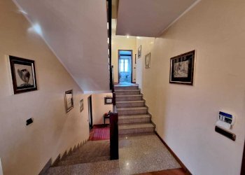 scale - Villa Caresanablot - foto 21