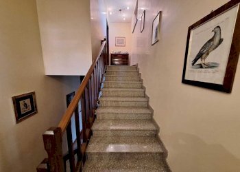 scale - Villa Caresanablot - foto 29