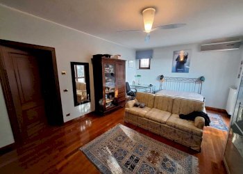 camera da letto - Villa Caresanablot - foto 30