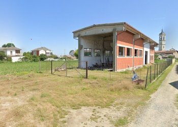 Immagine 2025-01-25 103428.jpg - Magazzino Via Circonvallazione, Villata - foto 1