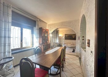 Sala da pranzo - Casa indipendente Via Pietro Maroncelli 5, Vercelli - foto 4