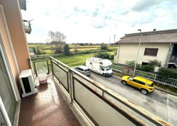 Balcone - Appartamento Via G.B.Borino 1, Palestro - foto 6