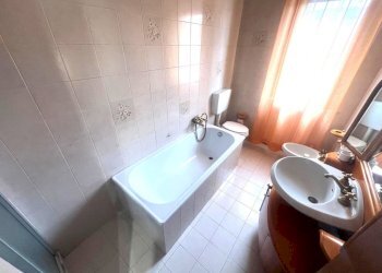 IMG-20251006-WA0017.jpg - Casa indipendente Via Marilla Rigazio 22, Vercelli - foto 16