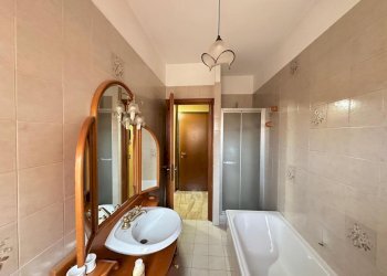 IMG-20251004-WA0030.jpg - Casa indipendente Via Marilla Rigazio 22, Vercelli - foto 18