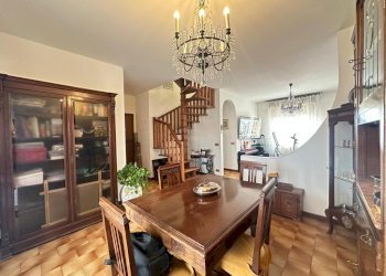 IMG-20251004-WA0015.jpg - Casa indipendente Via Marilla Rigazio 22, Vercelli - foto 22