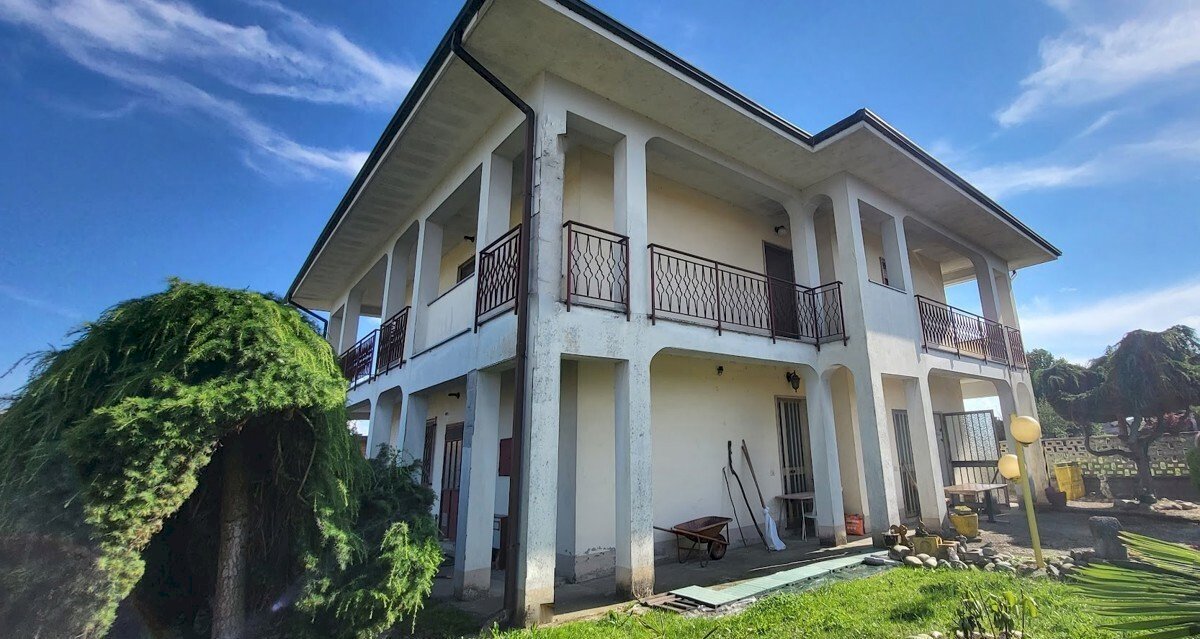 20230612_173401.jpg - Villa Via Magenta 4, Villata - photo 1