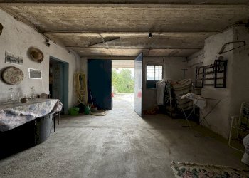 IMG_4642.JPG - Terratetto - Terracielo Strada San Giorgio 8, Torino - foto 9