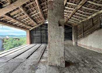 IMG_4659.JPG - Terratetto - Terracielo Strada San Giorgio 8, Torino - foto 17