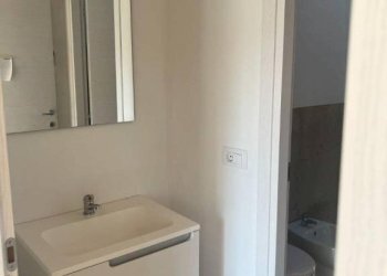One-room apartment Pinerolo - photo 9