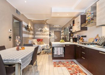 Trilocale Via Cristoforo Colombo, Caselle Torinese - foto 3