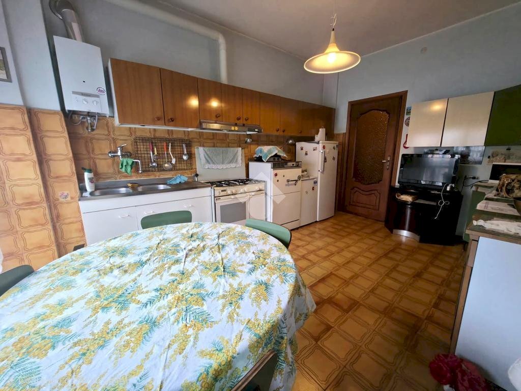 Four-room apartment Viale carrù, Rivoli - photo 3