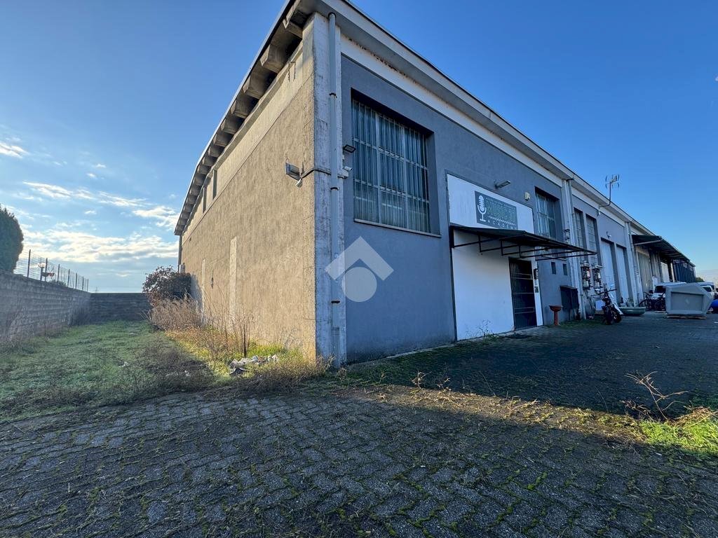 Capannone Via sant'ambrogio, Romentino - foto 3