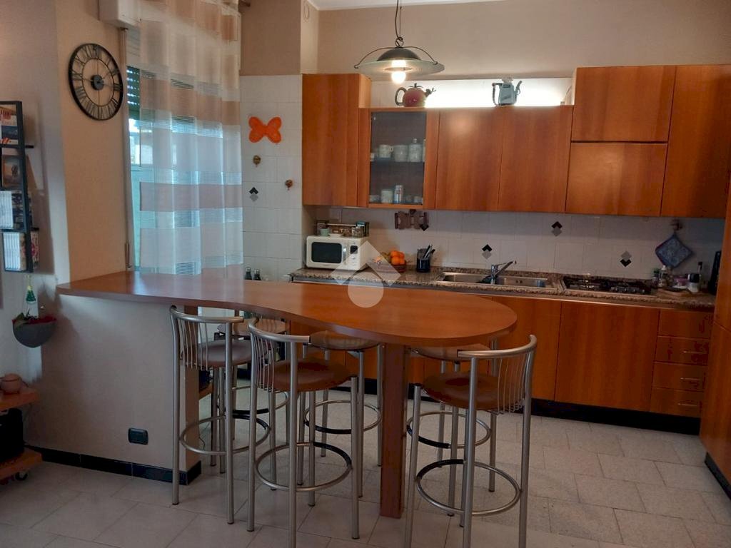 Three-room apartment Via Torino, Rozzano - photo 1