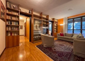 Four-room apartment Via Ungaretti, Peschiera Borromeo - photo 5