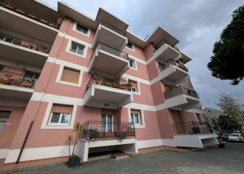 Quadrilocale Piazza Vittorio Consigliere, Genova (zona Sestri Ponente) - foto 1