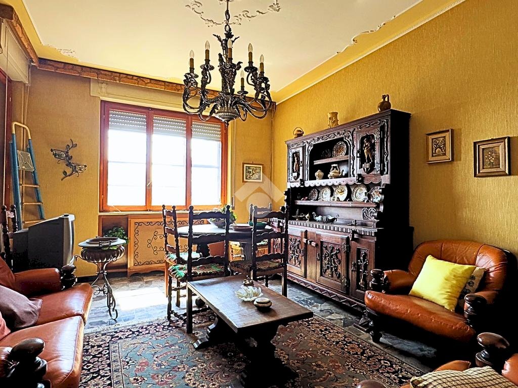 Quadrilocale Via Alessandro Manzoni, Novi Ligure - foto 1