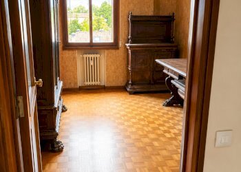 Apartment Viale Carlo Sigonio, Modena (neighborhood Buon Pastore - Parco Amendola) - photo 6