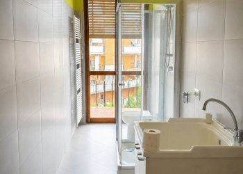 Apartment Viale Carlo Sigonio, Modena (neighborhood Buon Pastore - Parco Amendola) - photo 7