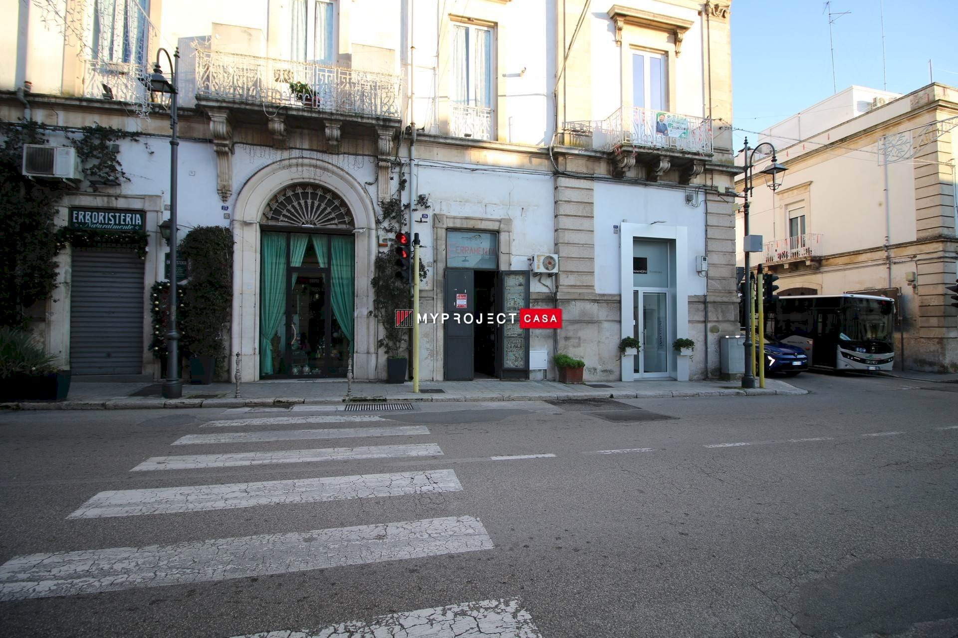 Shop Corso Italia, Martina Franca - photo 1