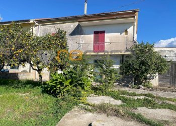 Foto 1 - Casa semi indipendente Contrada Incassata
 
snc, Montecorvino Rovella - foto 1