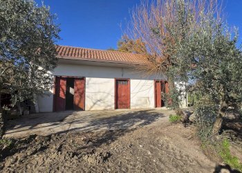 Foto 1 - Casa indipendente Contrada Pescocupo, Paternopoli - foto 1