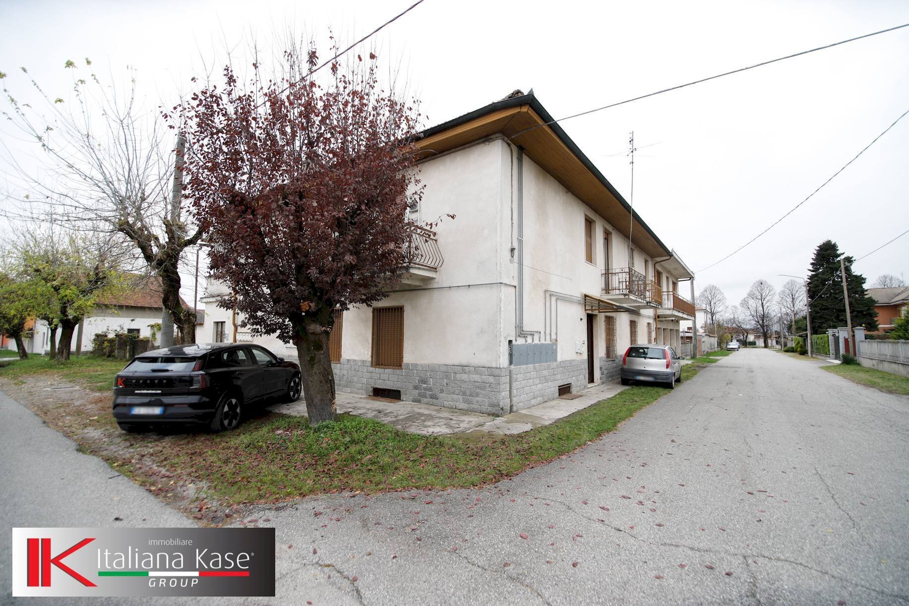 Foto 1 - Bilocale viale della madonnina
 
9, San Giusto Canavese - foto 1