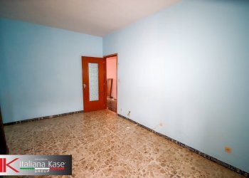 Foto 20 - Two-room apartment viale della madonnina
 
9, San Giusto Canavese - photo 20