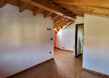 Foto 17 - Villa Monte Grappa, Lonate Pozzolo - foto 17