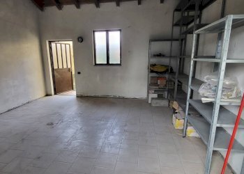 Foto 40 - Villa Monte Grappa, Lonate Pozzolo - foto 40