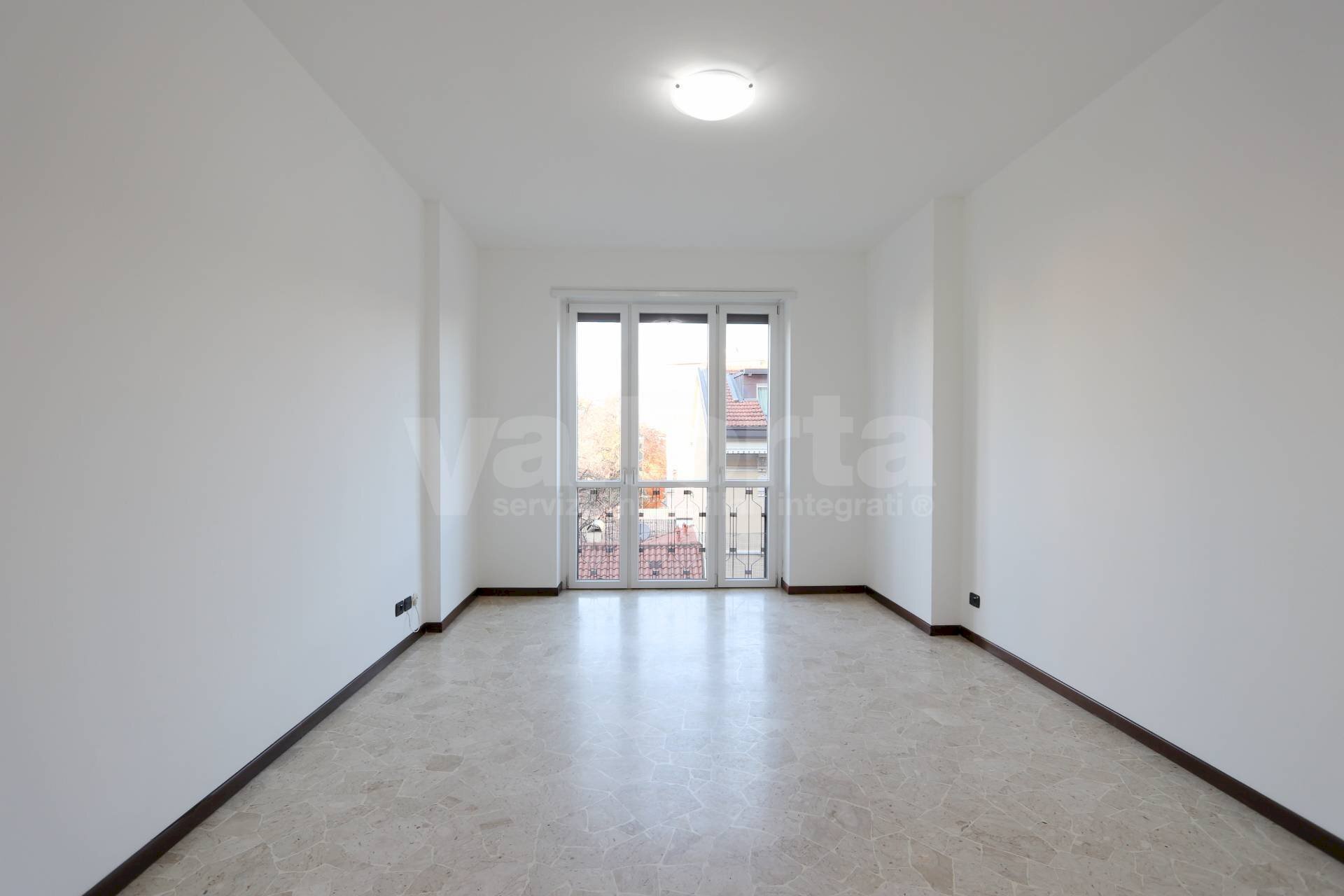 Foto 3 - Three-room apartment via Padre Reginaldo Giuliani
 
10, Monza - photo 3