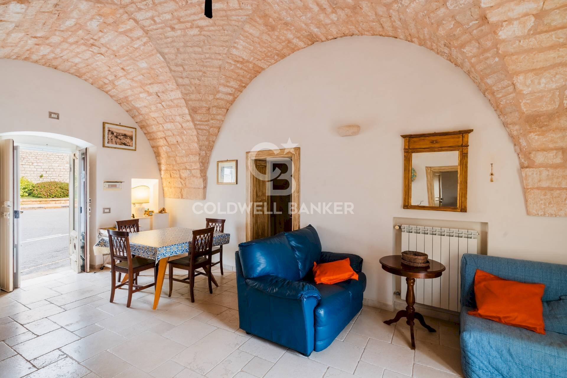 Foto 2 - Quadrilocale Via Martina Franca
 
1, Cisternino - foto 2