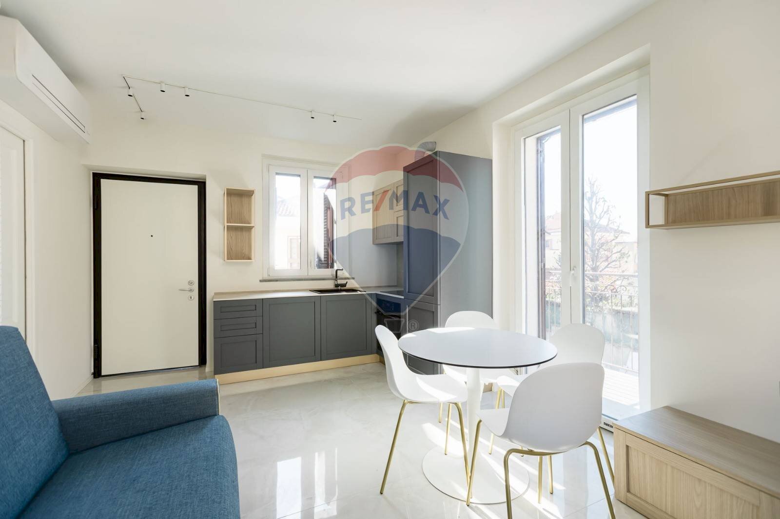 Sala da pranzo - Two-room apartment via San Carlo
 
47, Rho - photo 1