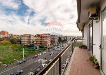 Balcone - Appartamento Corso Indipendenza
 
251, Catania - foto 7