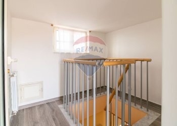 Scale - Appartamento Corso Indipendenza
 
251, Catania - foto 18