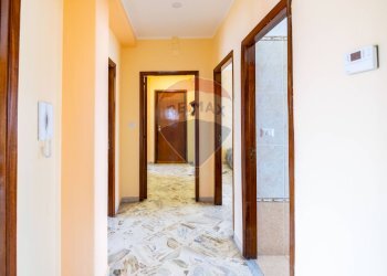 Hall / corridoio - Appartamento Corso Indipendenza
 
251, Catania - foto 28