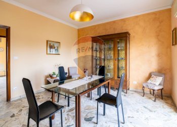 Sala da pranzo - Appartamento Corso Indipendenza
 
251, Catania - foto 30