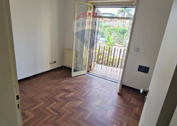 Stanza vuota - Appartamento Viale Angelo Vasta
 
4, Catania - foto 11