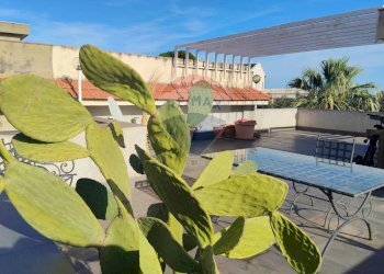 Terrazza - Appartamento Viale Angelo Vasta
 
4, Catania - foto 32