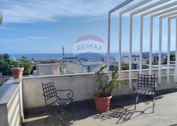 Terrazza - Appartamento Viale Angelo Vasta
 
4, Catania - foto 51