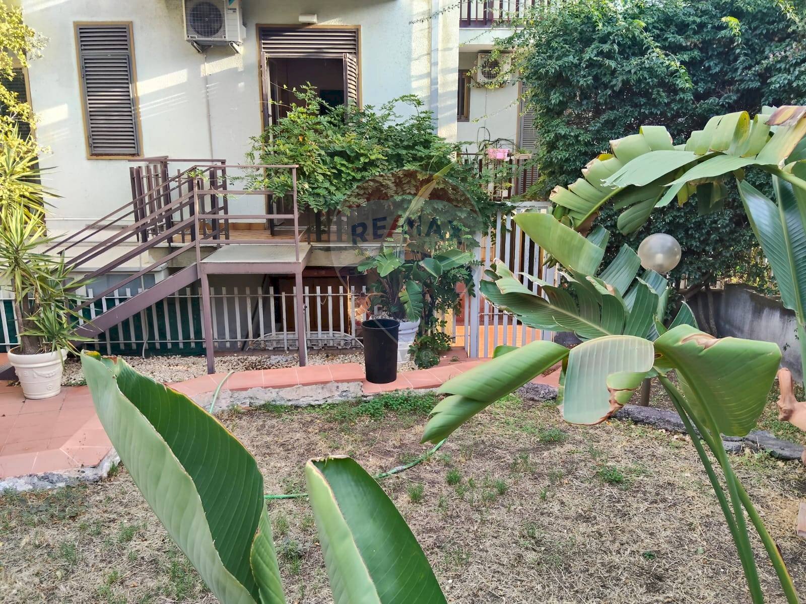 Giardino - Appartamento Viale Angelo Vasta
 
4, Catania - foto 3