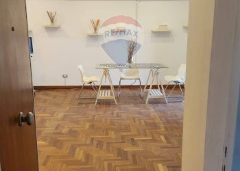 Sala da pranzo - Appartamento Viale Angelo Vasta
 
4, Catania - foto 9