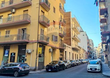 Edificio all\'aperto - Appartamento Via Genova
 
18, Catania - foto 4