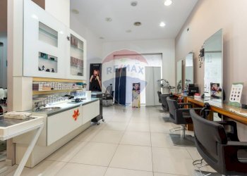 Cucina - Locale Commerciale via nuovaluce
97, Tremestieri Etneo - foto 14