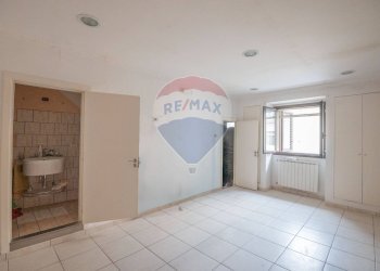 Stanza vuota - Quadrilocale Via Enrico Cialdini
 
185, Grammichele - foto 1