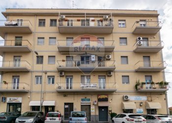 Edificio all\'aperto - Trilocale Via della Regione
 
7, Viagrande - foto 1